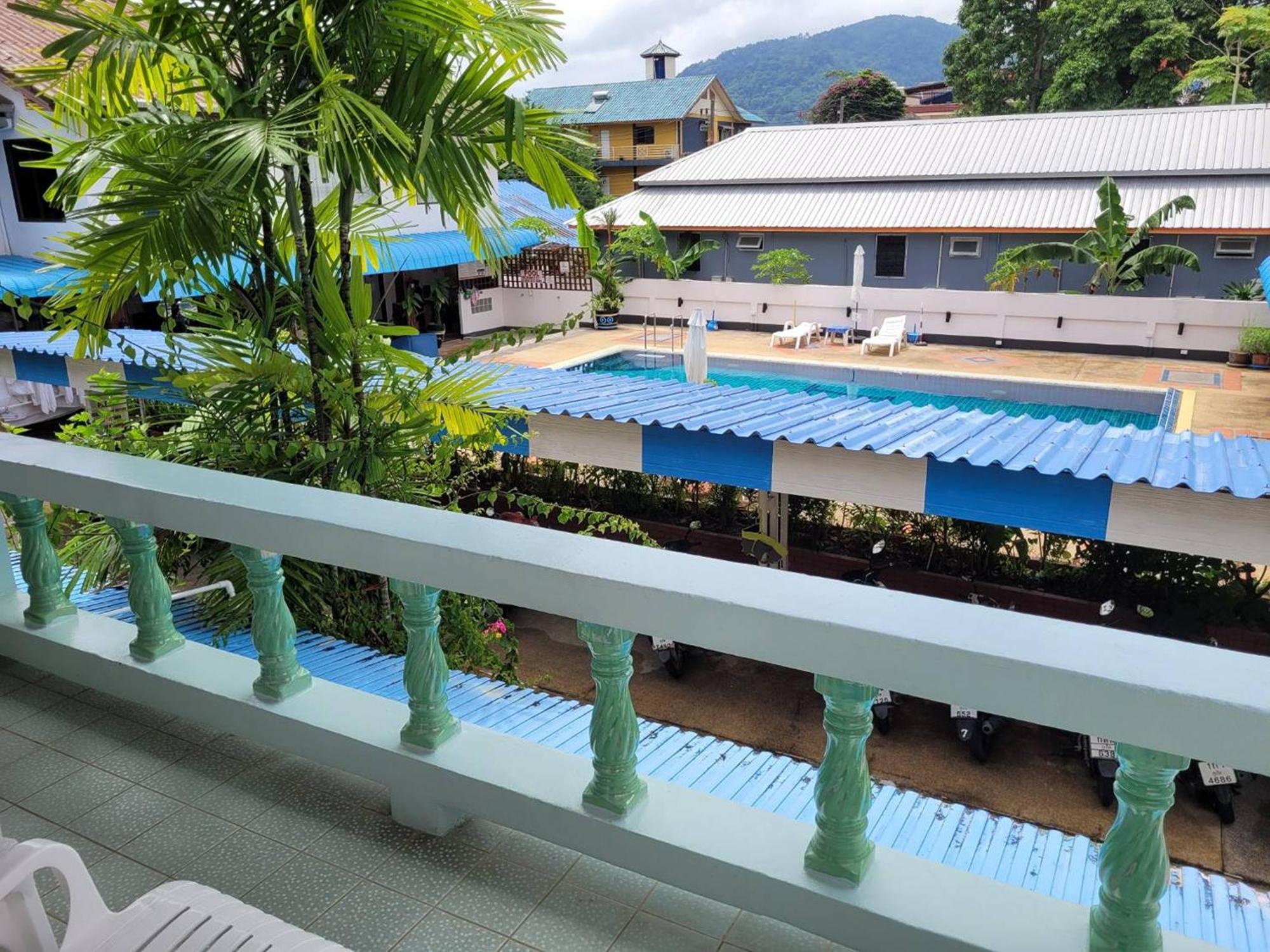 Rabbit Mansion Patong Hotel Exterior photo